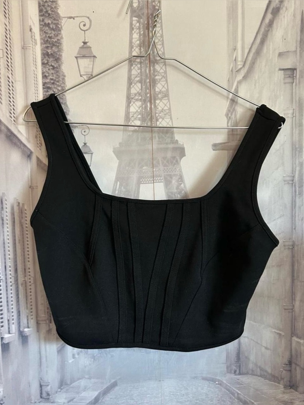 Black Structured Square-Neck Crop Tank Top - Women's